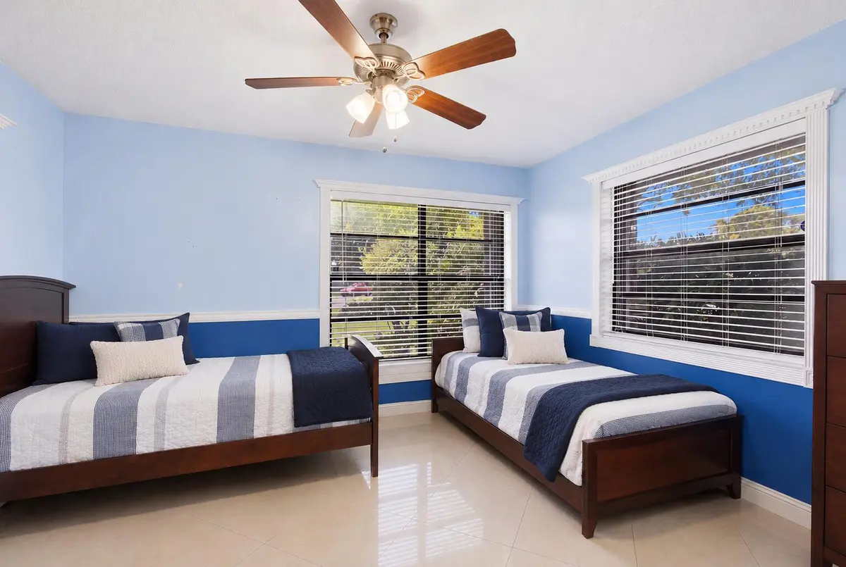 879e35ec-22ff-4a4a-b9e4-748c61d3be66 at 1470 Summit Run Circle, West Palm Beach