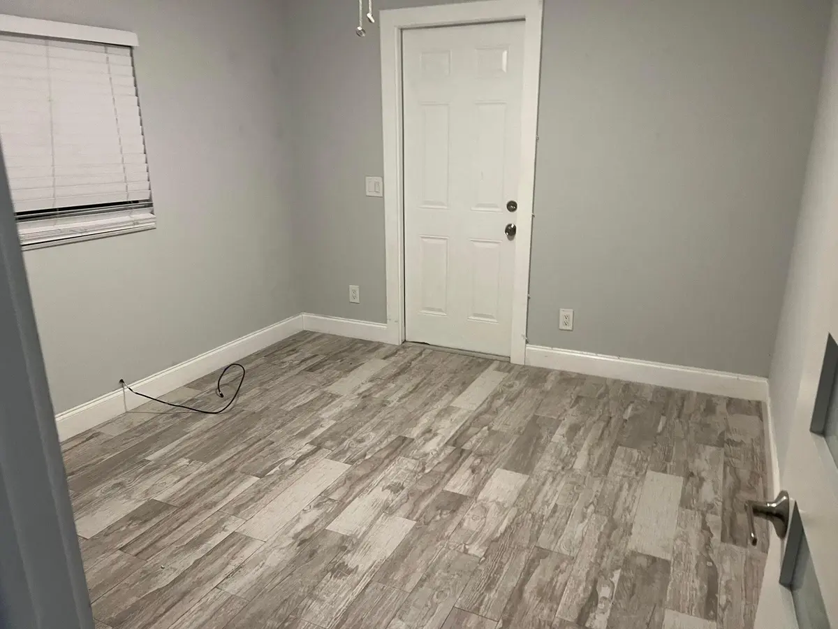 20230517001844334096000000-o at 817 S L Street Unit 1, Lake Worth Beach