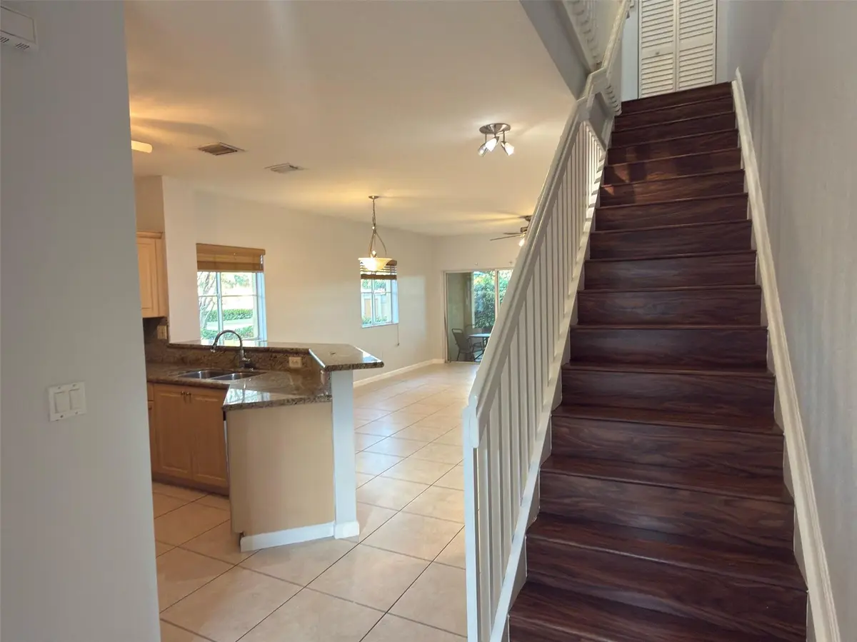 Photo 5 at 8320 Santa Monica Avenue 8320, Tamarac