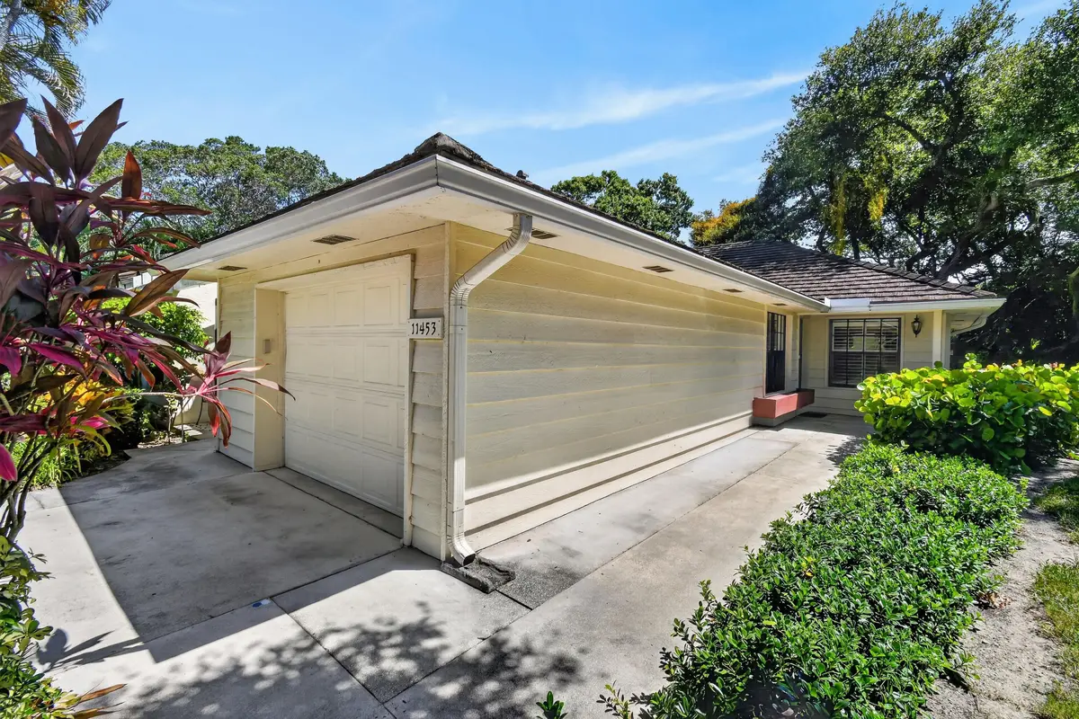 11453ShadyOaksLane(8) at 11453 SHADY OAKS Lane, North Palm Beach