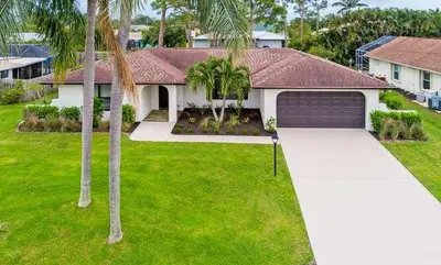2413 SE Wishbone Road, Port St. Lucie – Single Family Residence for rent