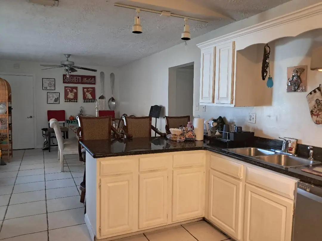 kitchen and dining room at 441 SW Todd Avenue, Port St. Lucie