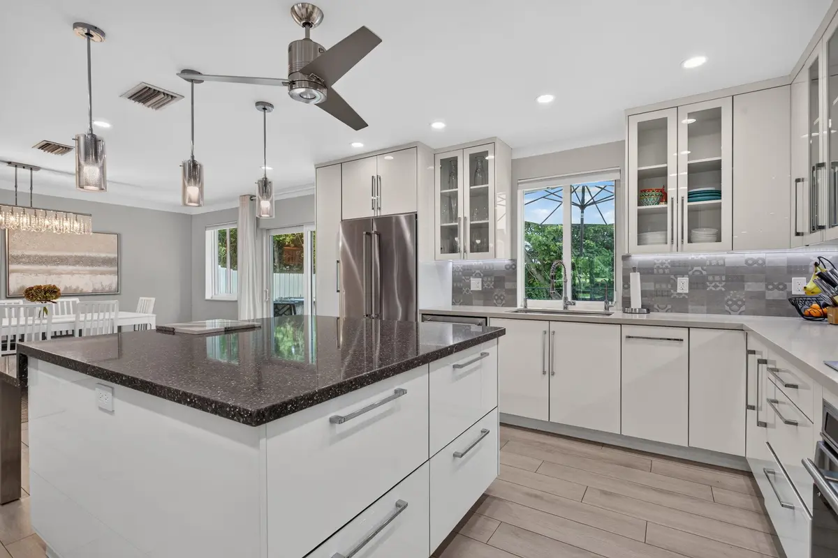 36-web-or-mls-1270-1092 at 1270 SE 14th Court, Deerfield Beach