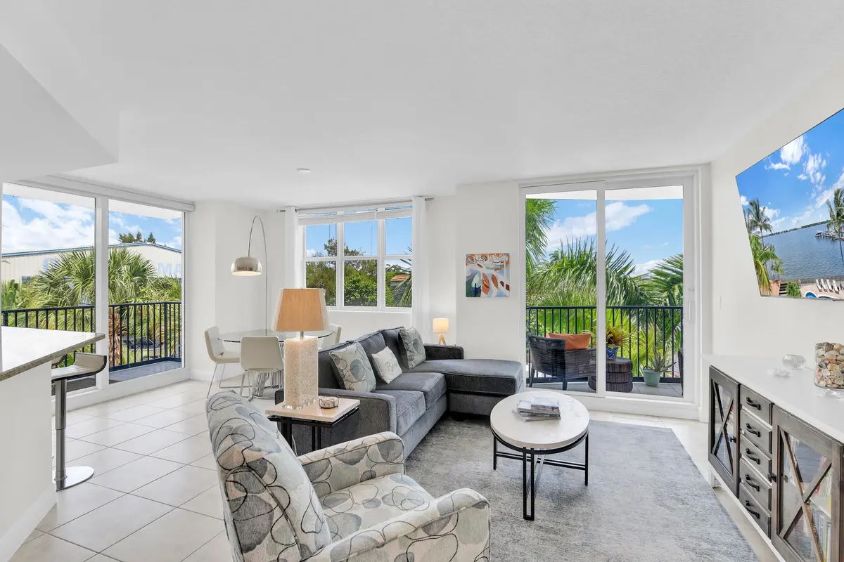 Corner Unit at 2700 N Federal Highway 401, Boynton Beach