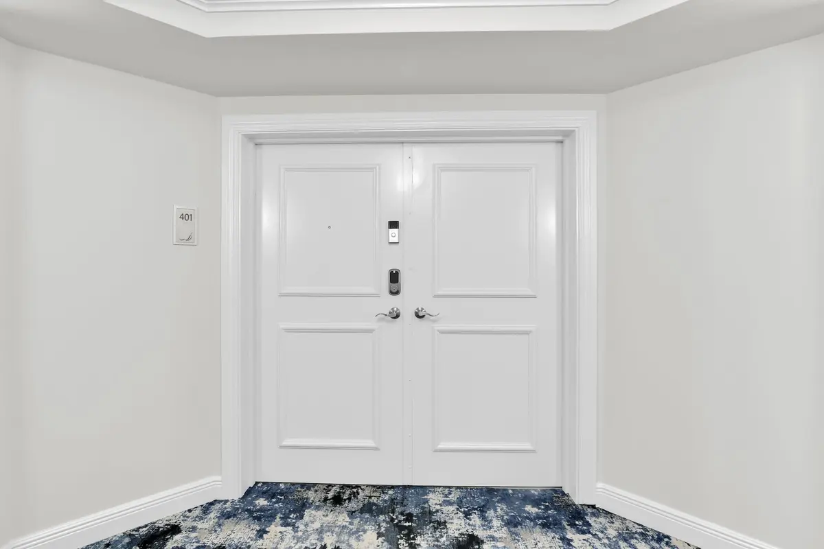 Grand Entry at 2700 N Federal Highway 401, Boynton Beach