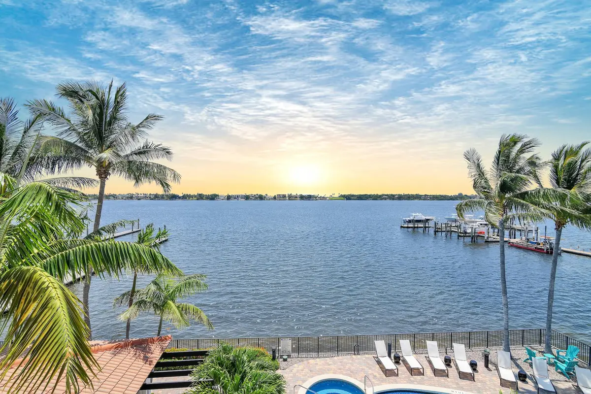 SunRises! at 2700 N Federal Highway 401, Boynton Beach