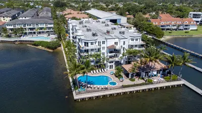 2700 N Federal Highway 401, Boynton Beach – Condominium for sale