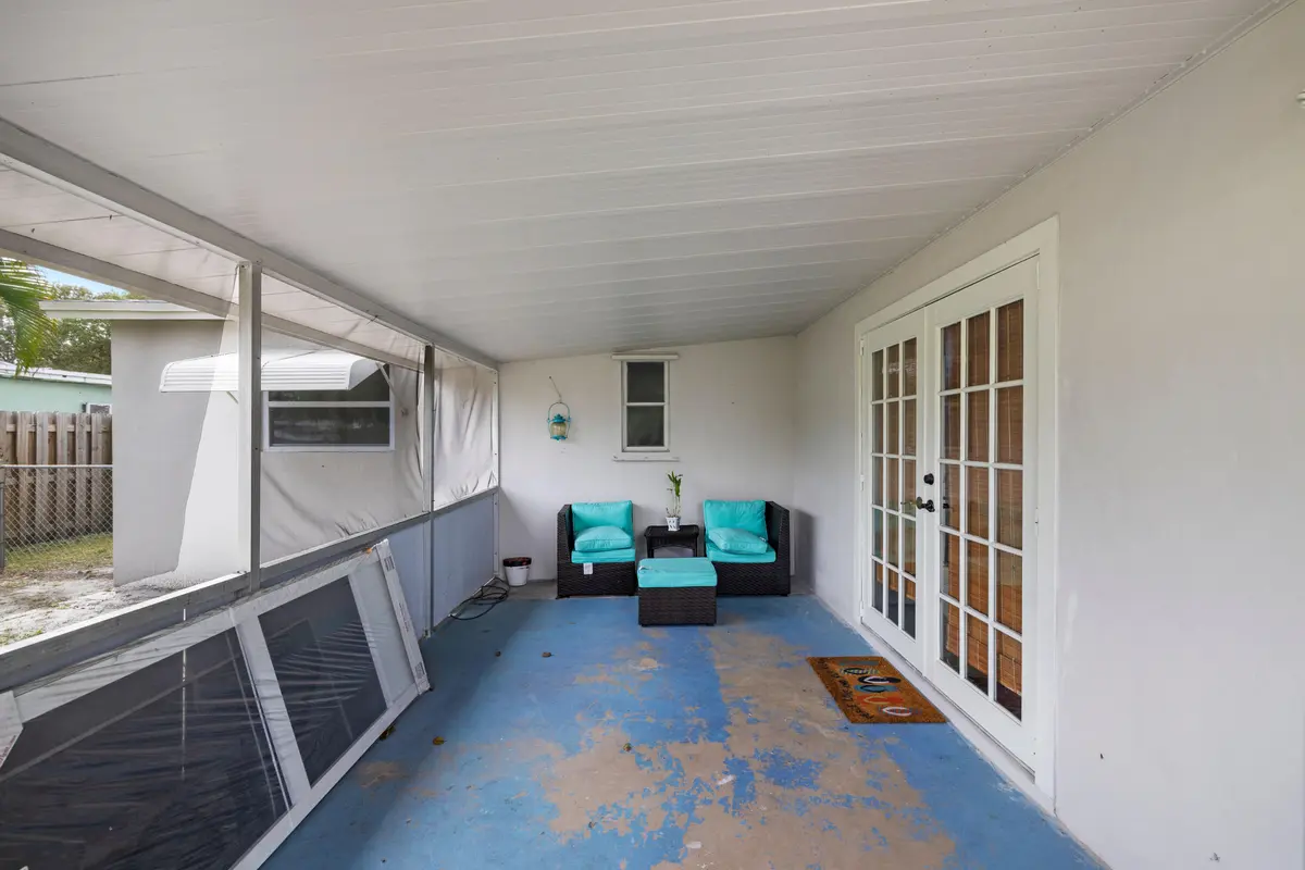 _H8A6402 at 336 S CHILLINGWORTH Drive, West Palm Beach