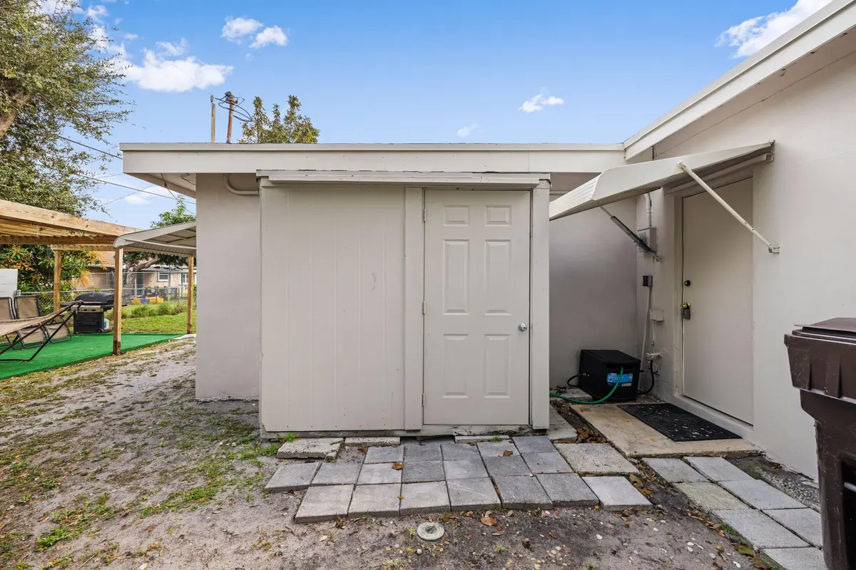 _H8A6396 at 336 S CHILLINGWORTH Drive, West Palm Beach