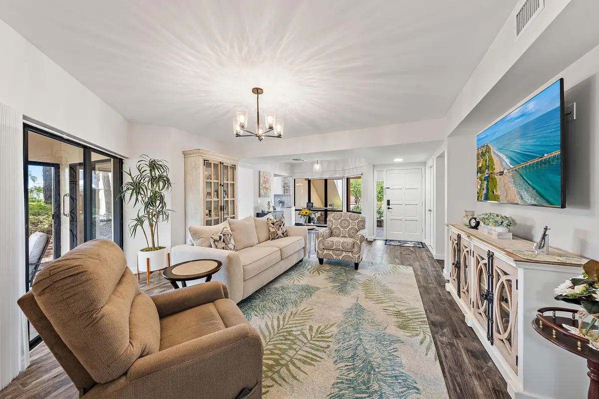 111 Waterview Dr-13 at 111 Waterview Drive 1110, Palm Beach Gardens