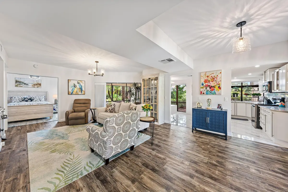 111 Waterview Dr-15 at 111 Waterview Drive 1110, Palm Beach Gardens