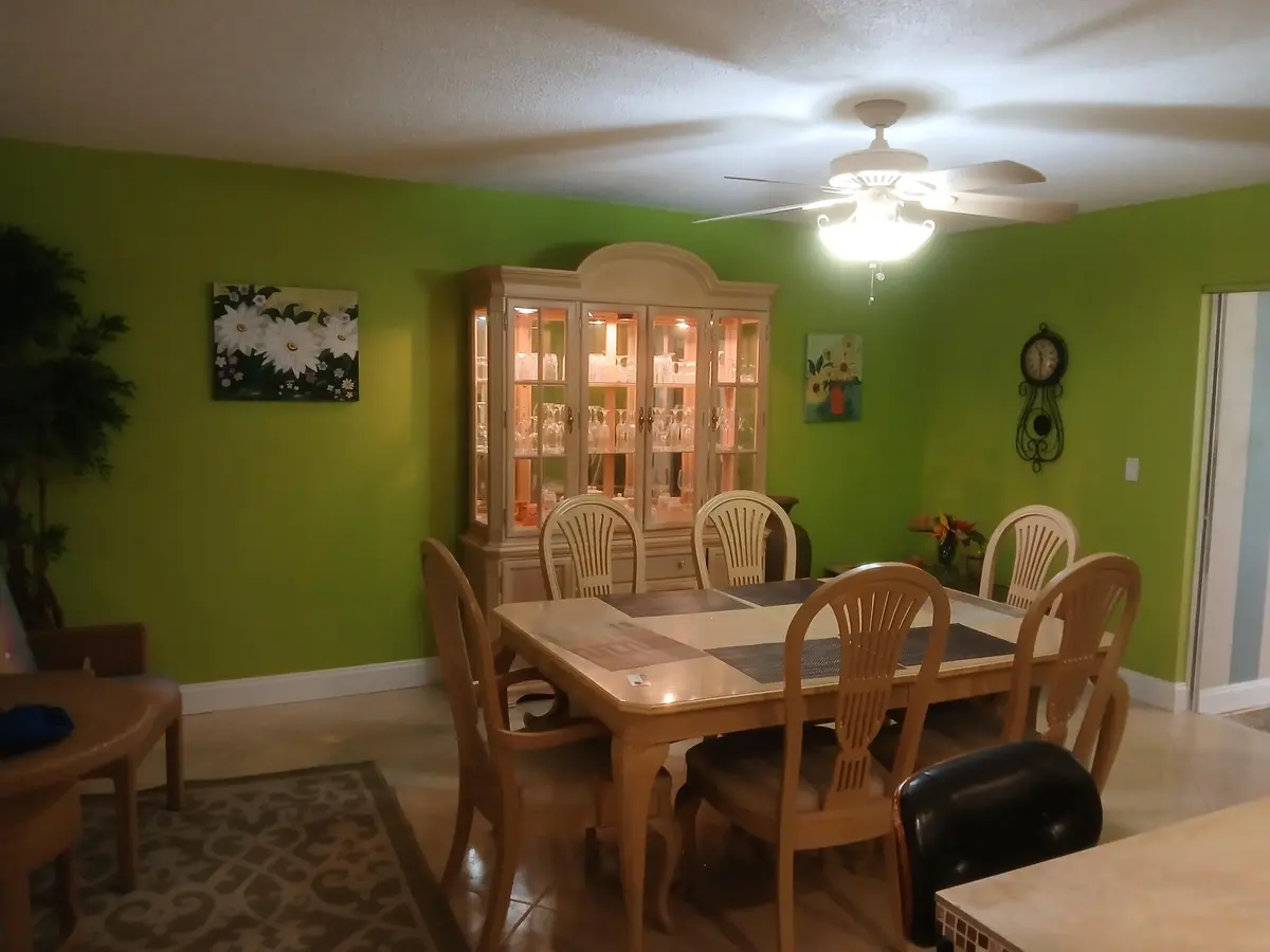 Dining Area at 2638 GATELY Drive 59, West Palm Beach