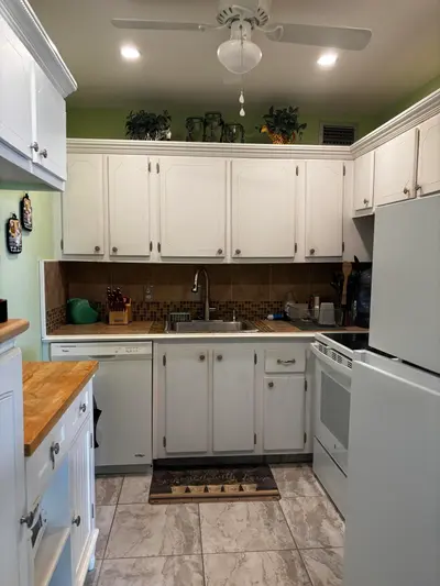 310 CHATHAM O 310, West Palm Beach – Condominium for sale