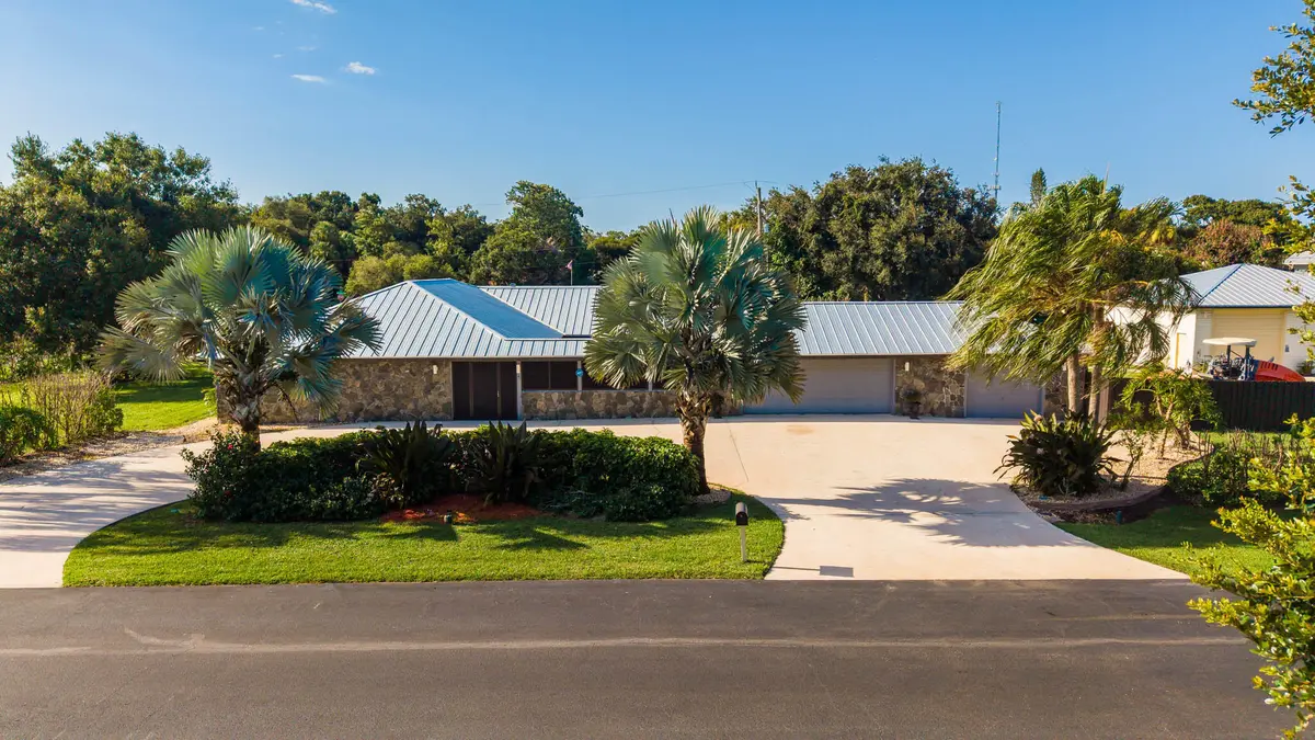Neargarder Property-14 at 3504 FONTANEDA Avenue, Fort Pierce