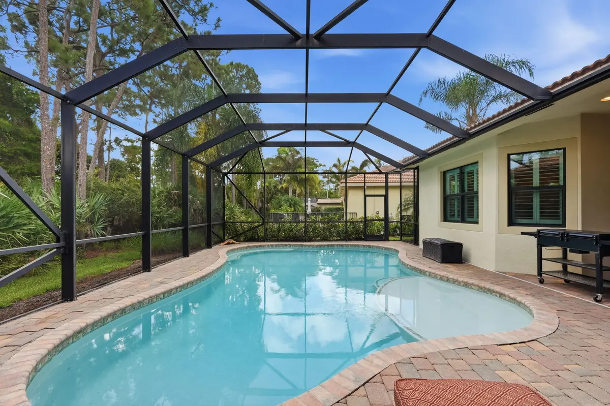 Welcome Home! at 2553 NW CRYSTAL LAKE Drive, Jensen Beach