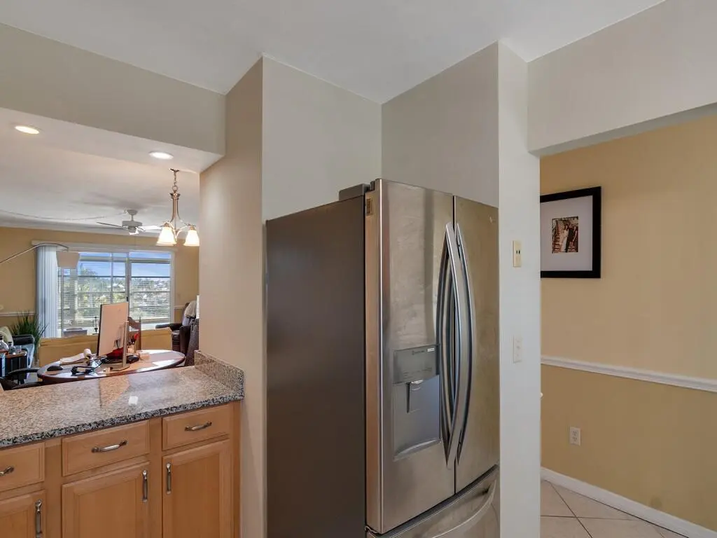 VIEW FROM KITCHEN TO GREAT ROOM at 2333 Indian River Boulevard, Vero Beach
