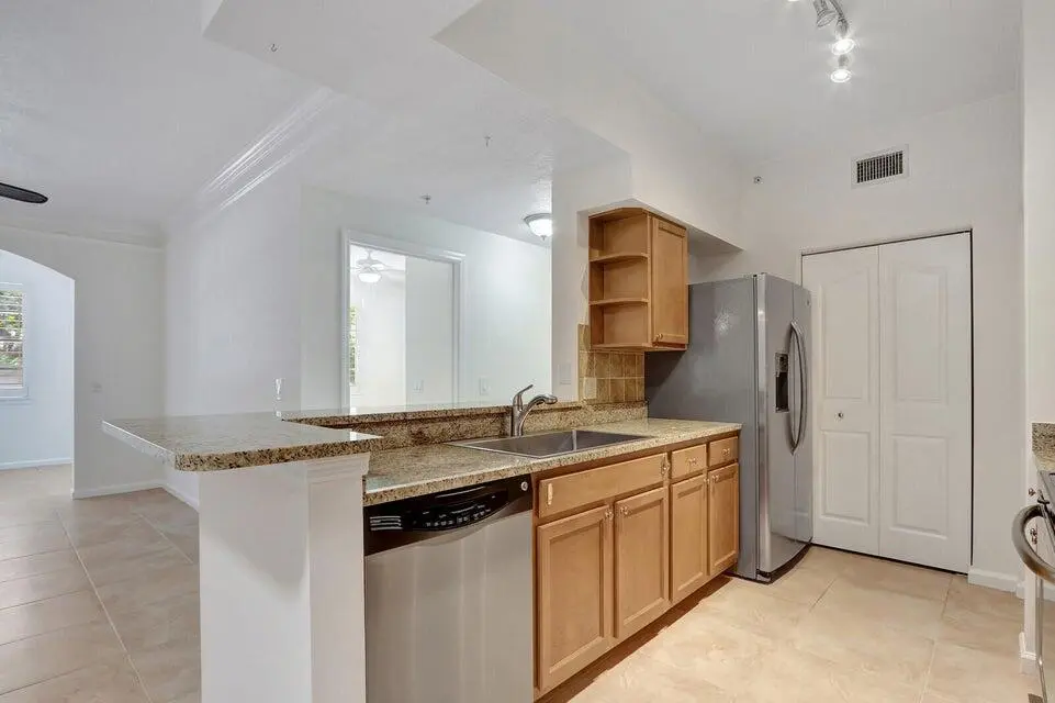 7101 KITCHEN 2 at 7101 MYRTLEWOOD Circle, Palm Beach Gardens