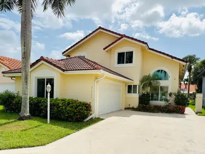 21440 Millbrook Court, Boca Raton – Single Family Residence for rent