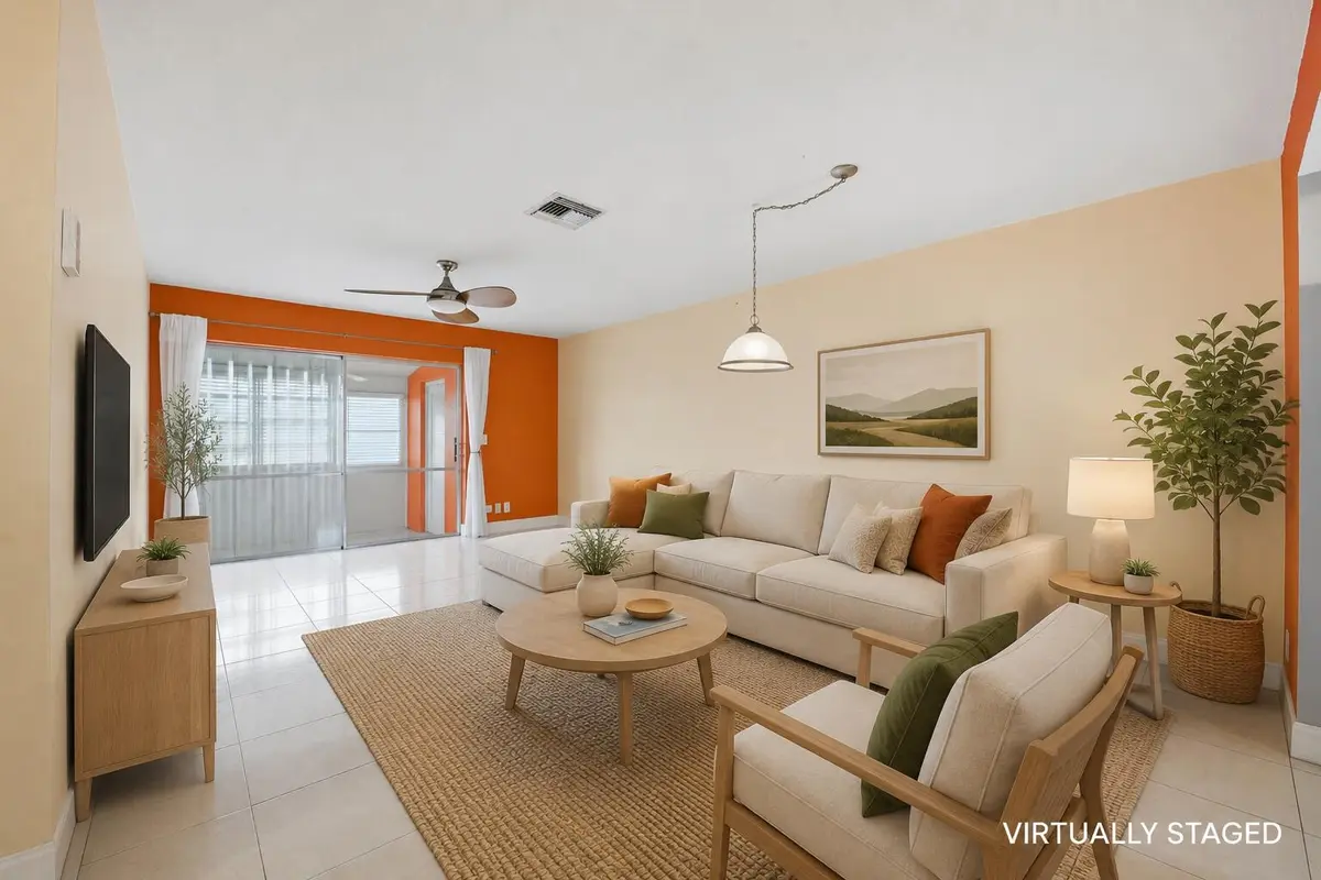 LR at 2789 Ashley Drive C, West Palm Beach