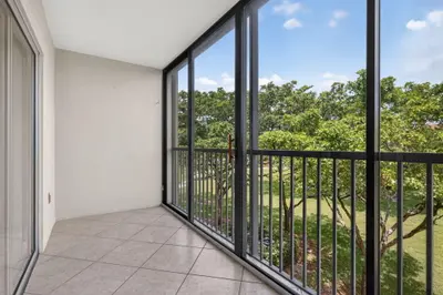 12551 SW 16TH Court 303C, Pembroke Pines – sold