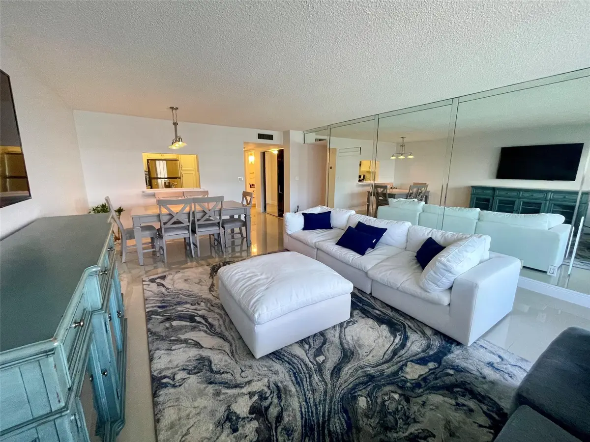 Photo 2 at 3500 GALT OCEAN Drive 1714, Fort Lauderdale