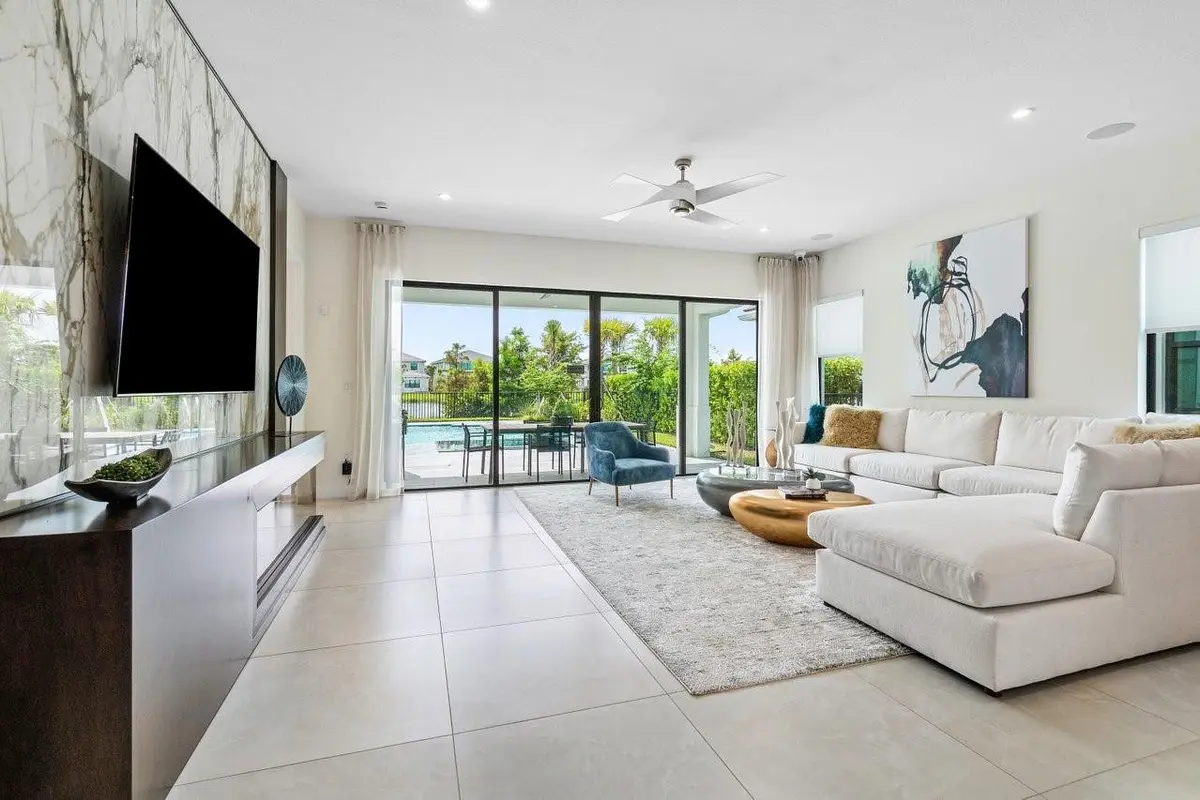 Photo 8 at 12668 SOLANA BAY Circle, Palm Beach Gardens