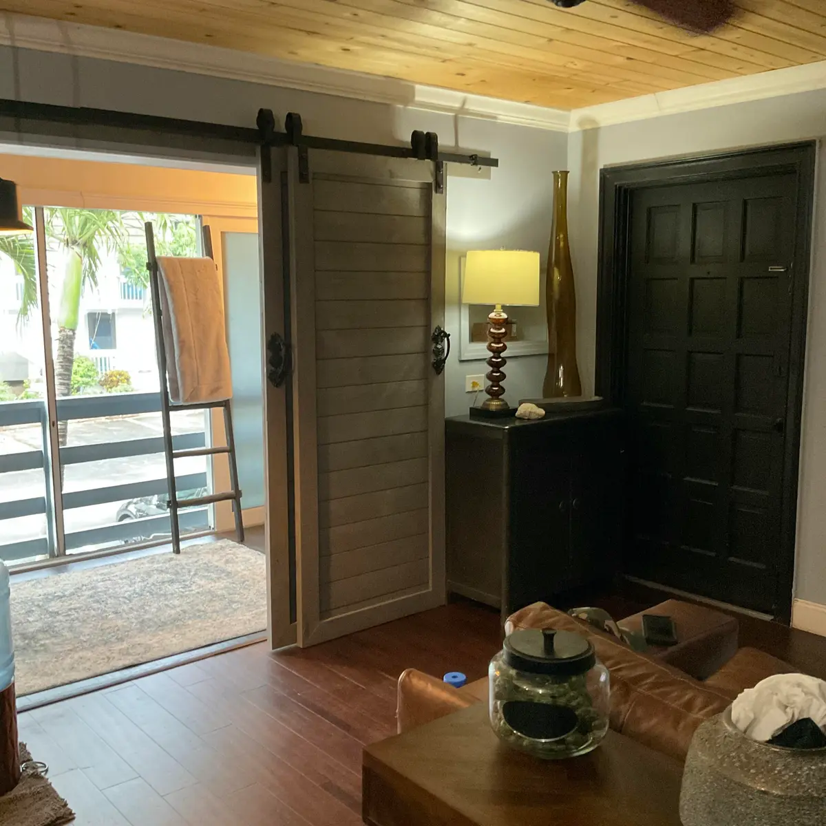 Entrance Foyer at 11000 S OCEAN Drive 2-9, Jensen Beach