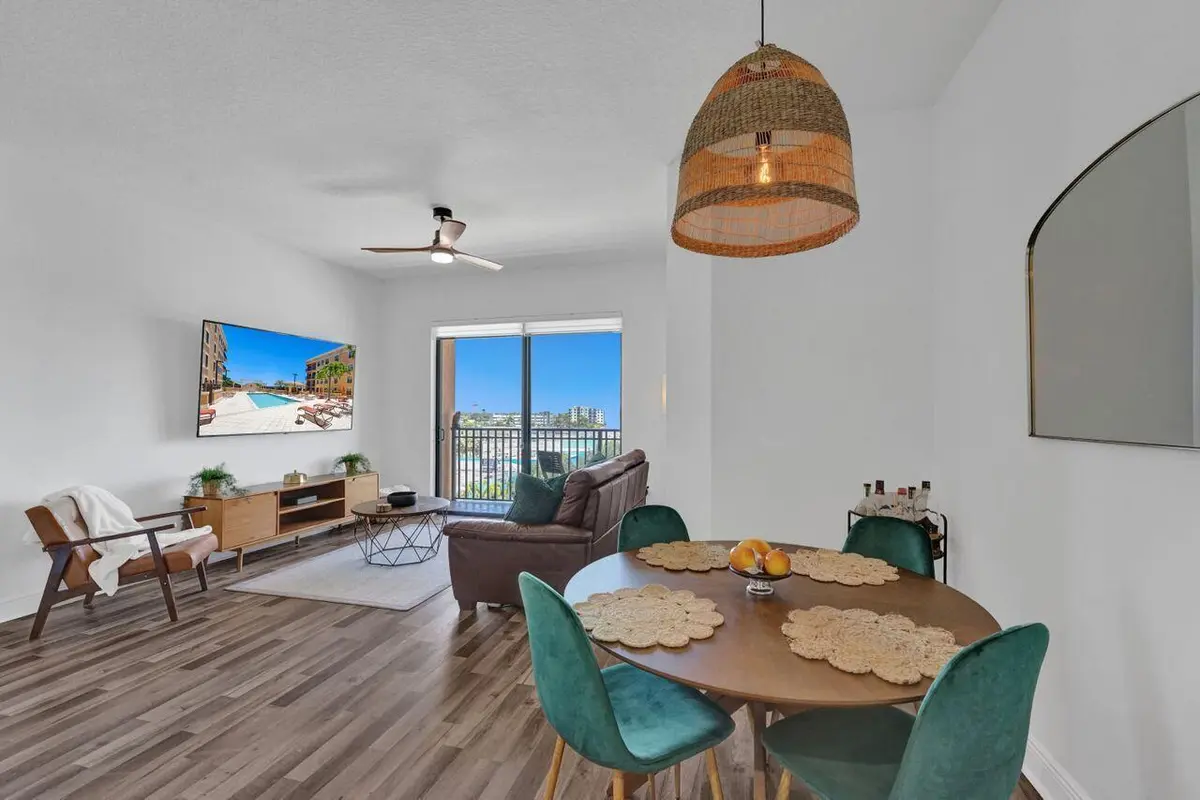 RJP02197 at 511 LUCERNE Avenue 613, Lake Worth Beach