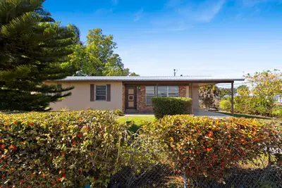 110 SW 12TH Avenue, South Bay – sold