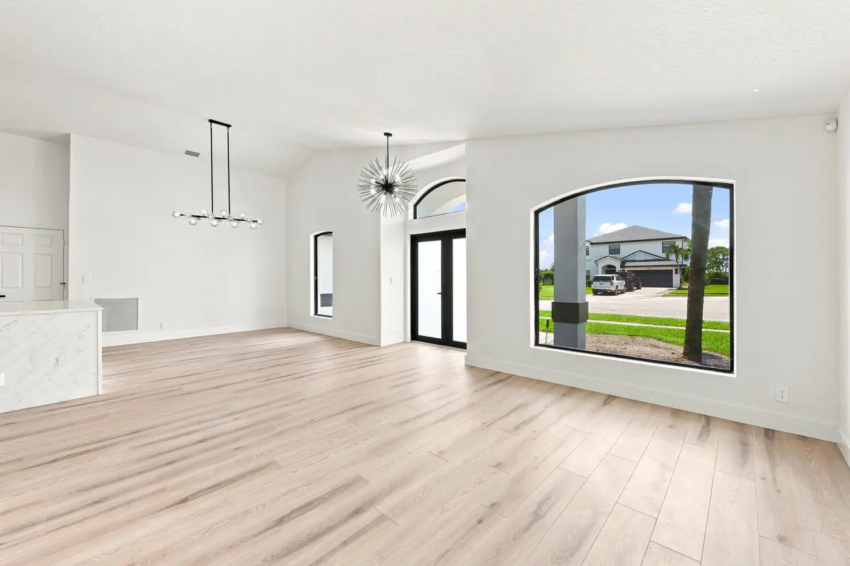 006_9dis at 15931 CANOSA Court, Wellington