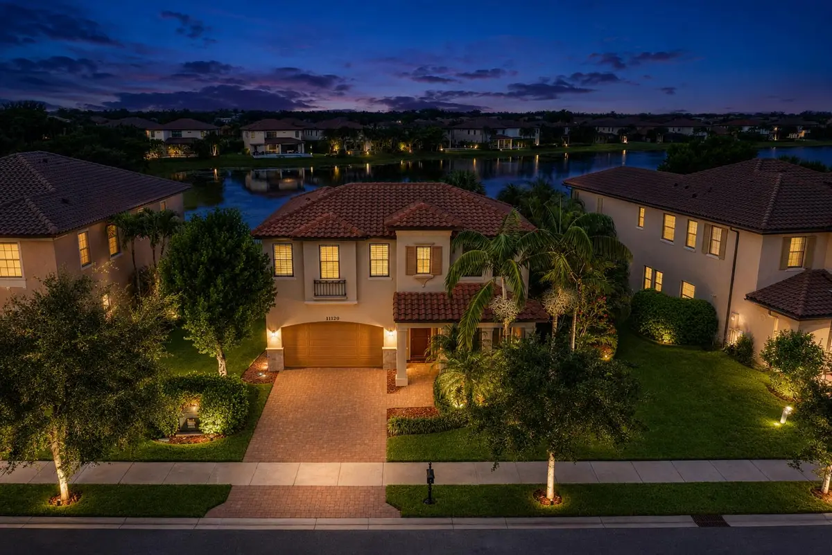 7D1BFE4B-A7CC-4B18-A5B2-846708605B8D at 11120 NW 82ND Place, Parkland