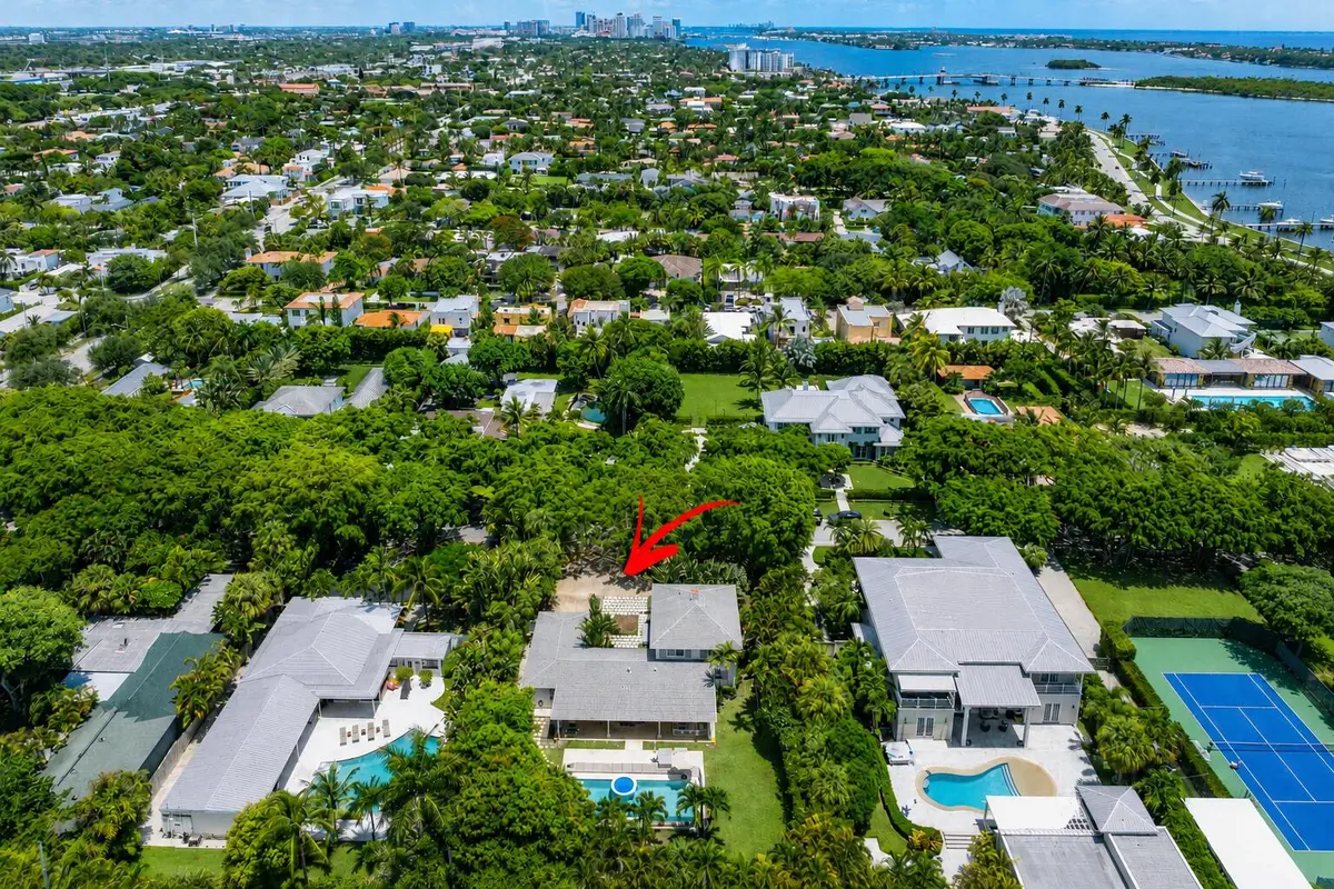 AERIAL at 232 Essex Lane, West Palm Beach