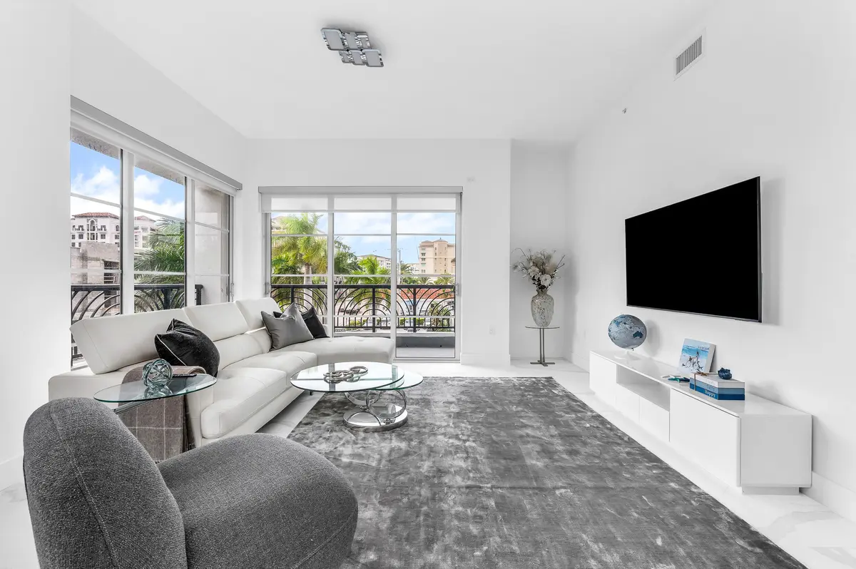 photo-2 at 155 E Boca Raton Road 303, Boca Raton