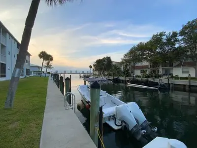 120 Lehane Terrace 305, North Palm Beach – Condominium for rent