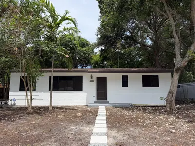 3611 SW 33rd Avenue, West Park – sold