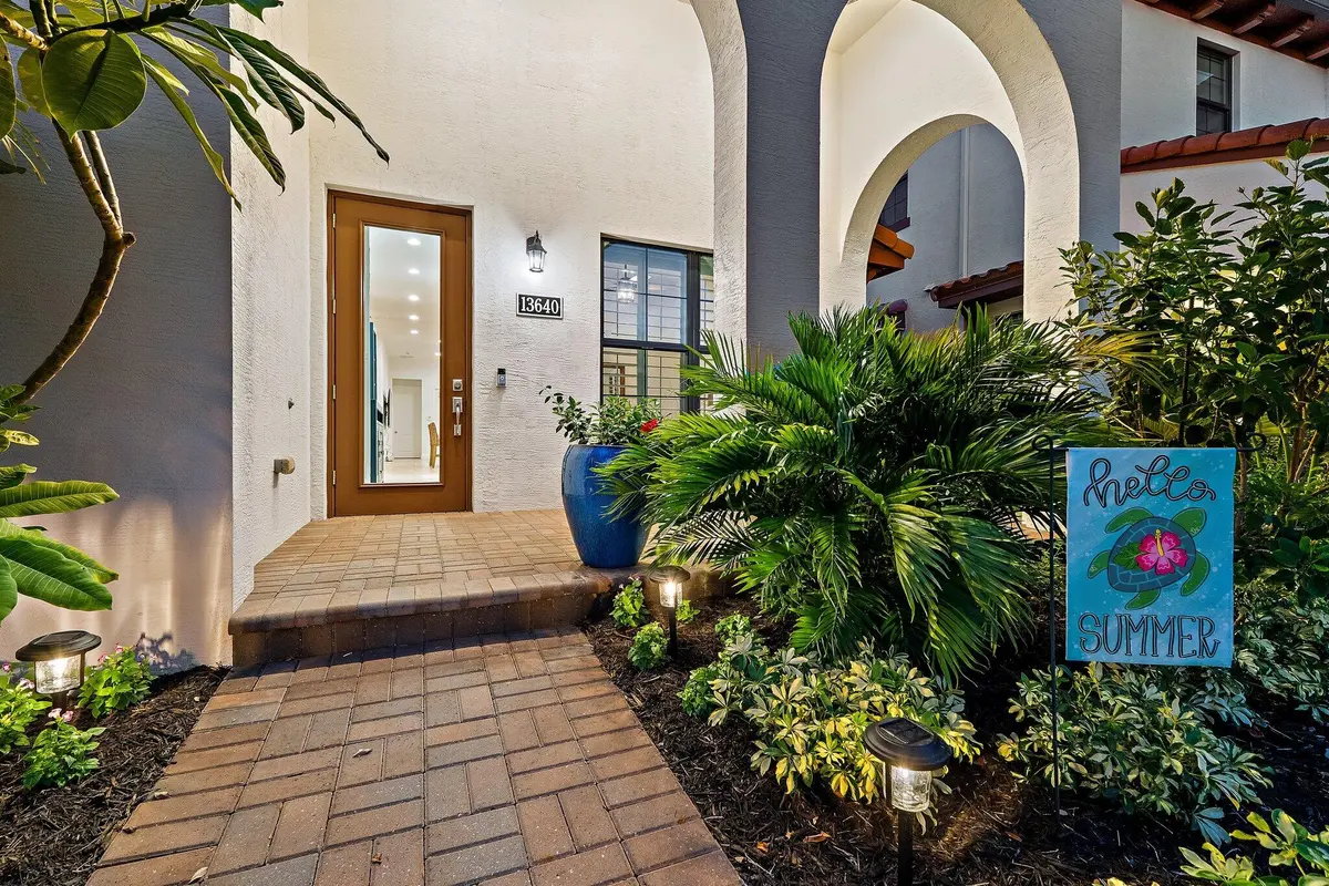 13640 Dumont at 13640 Dumont Road, Palm Beach Gardens