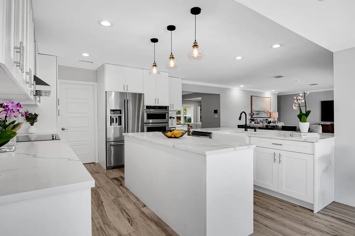 23313-34 at 23313 Lago Mar Circle, Boca Raton