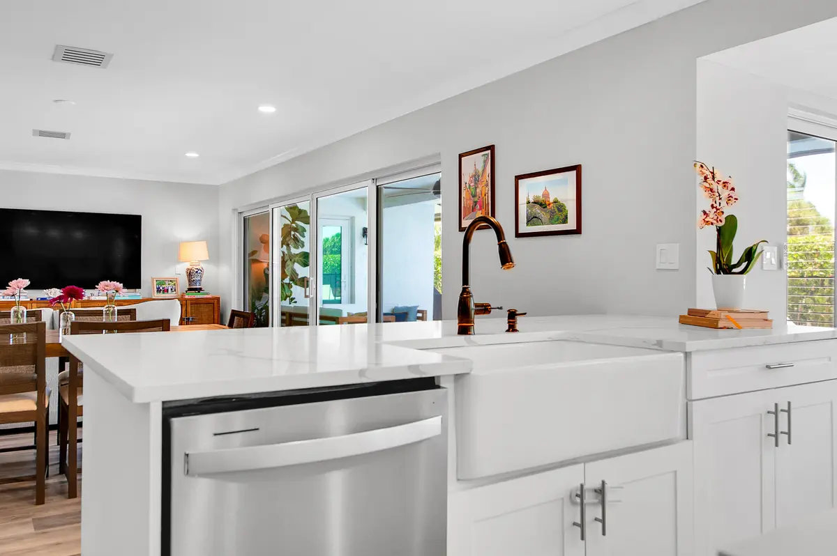 23313-42 at 23313 Lago Mar Circle, Boca Raton