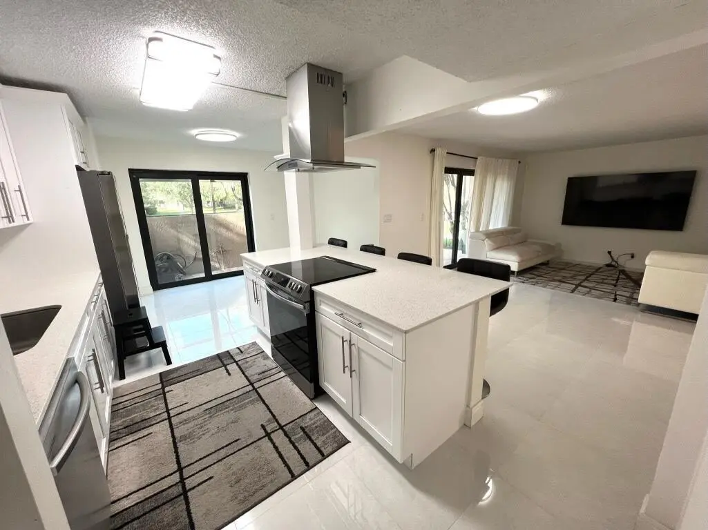 IMG_0051 at 3810 NW 23RD Court, Coconut Creek