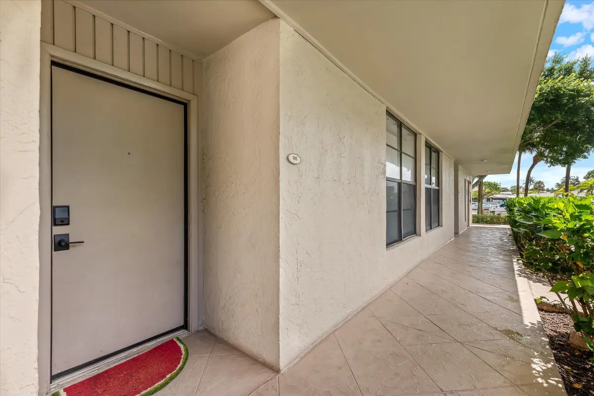 Front Entry at 21 ROYAL PALM Way 1050, Boca Raton