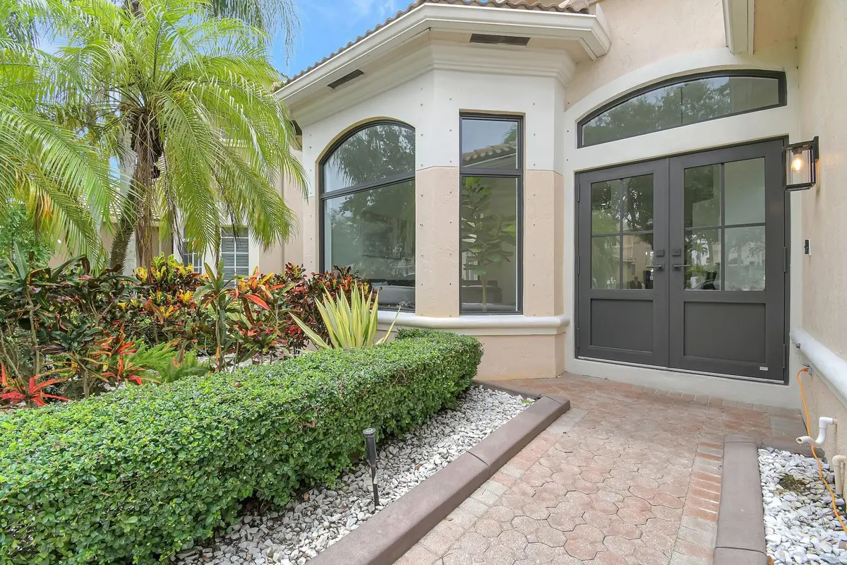 Photo 4 at 6041 SW 195TH Avenue, Pembroke Pines