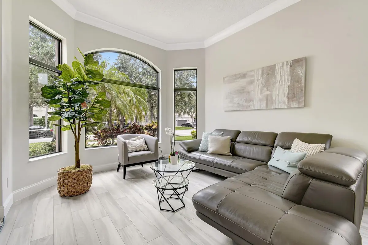Photo 7 at 6041 SW 195TH Avenue, Pembroke Pines