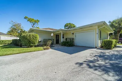 13144 Eastpointe Way, West Palm Beach – Single Family Residence for rent