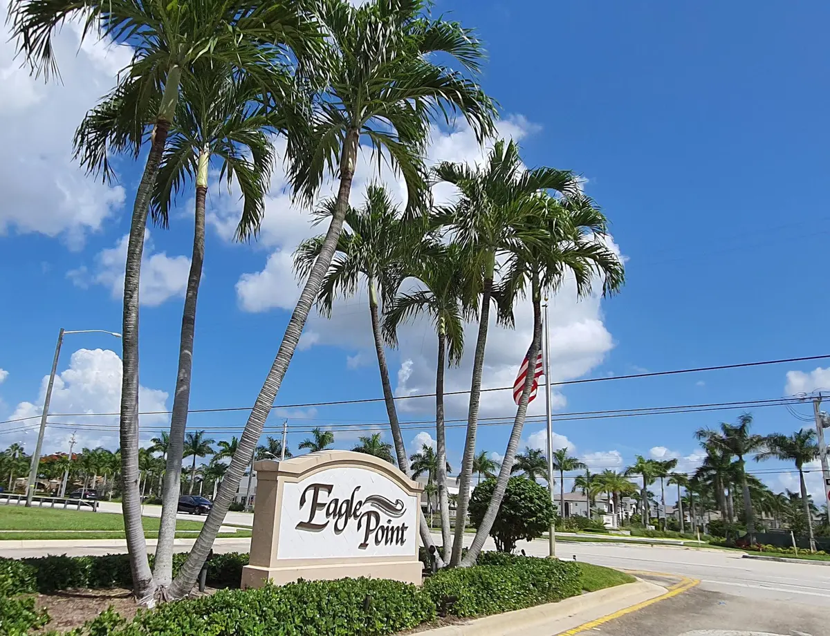 Community Amenities at 7628 Eagle Point Drive, Delray Beach