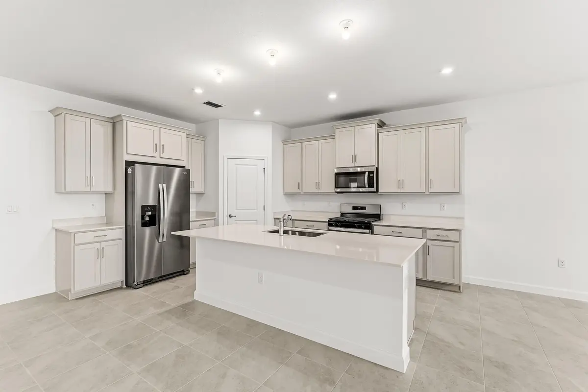 US_SEF_CAPITOL REEF_LOT 297_KITCHEN 2 at 10864 SW Orana Drive, Port St. Lucie