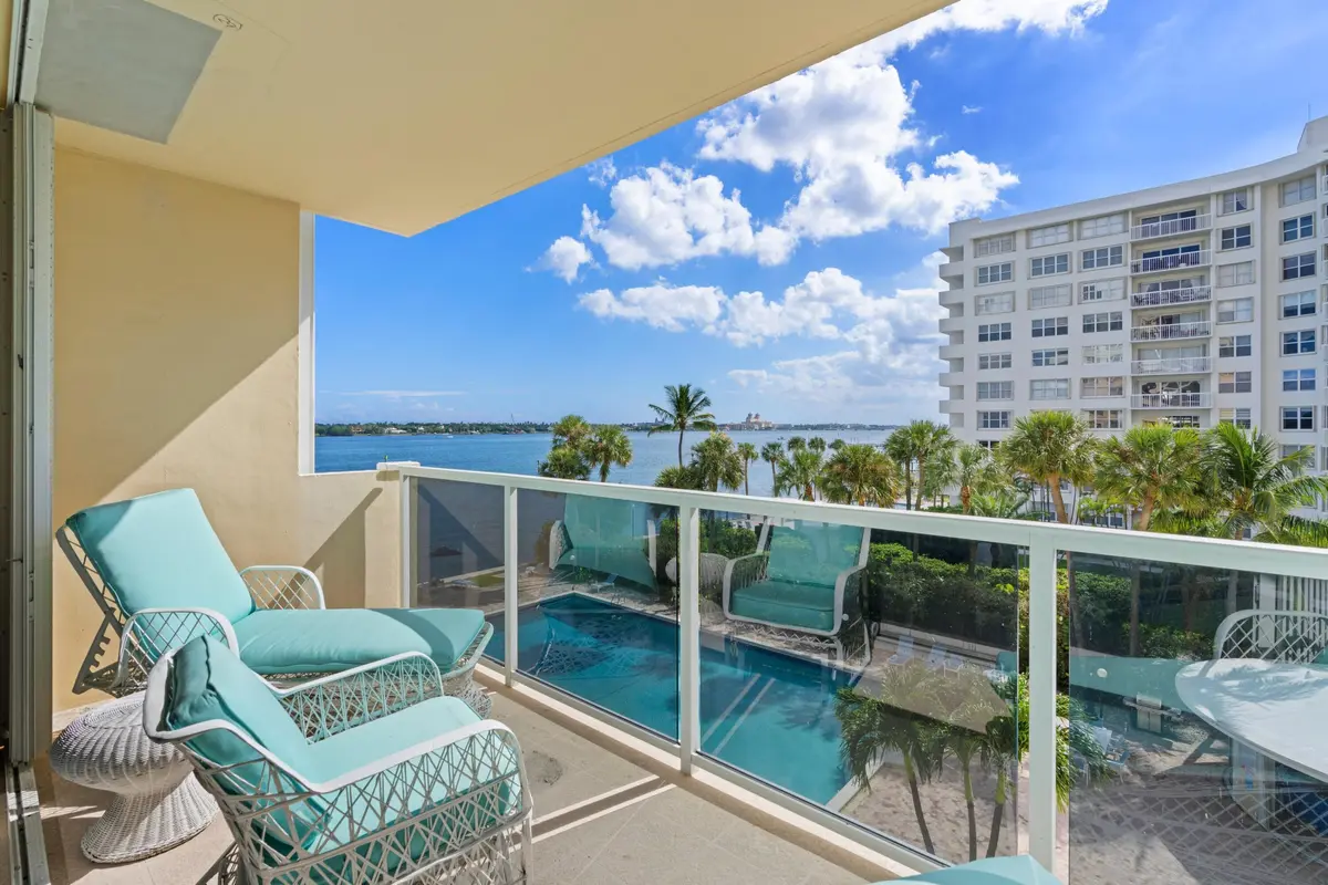 DSC06788.jpg-SMALL at 2800 N FLAGLER Drive 404, West Palm Beach
