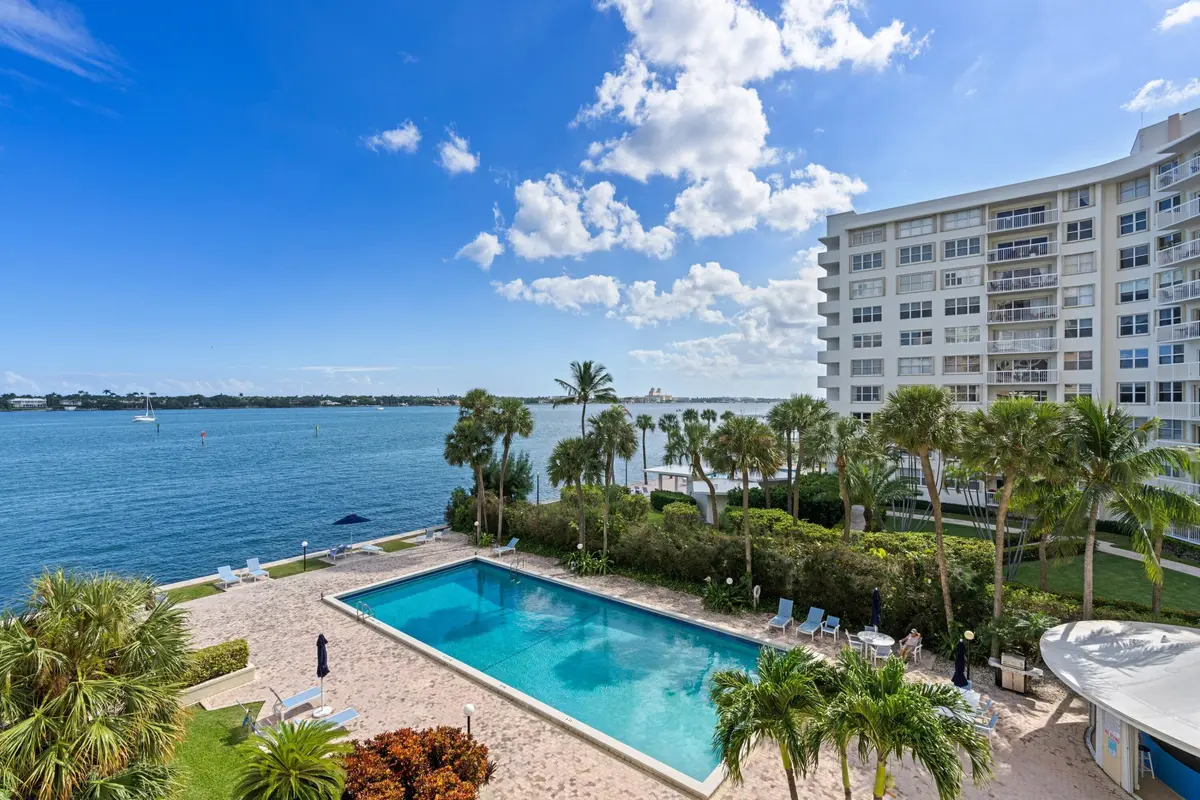 DSC06801.jpg-SMALL at 2800 N FLAGLER Drive 404, West Palm Beach