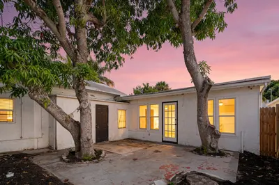 526 38TH Street, West Palm Beach – Single Family Residence for sale