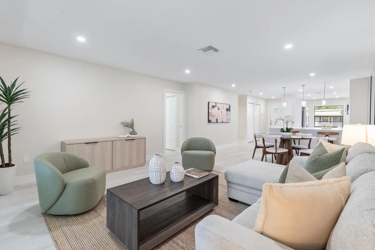 04-52 Strafford Lane W Unit F Boynton Be at 38 SOUTHPORT Lane C, Boynton Beach