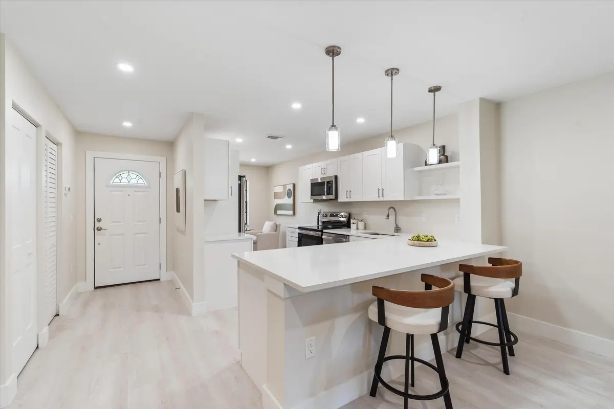 07-52 Strafford Lane W Unit F Boynton Be at 38 SOUTHPORT Lane C, Boynton Beach